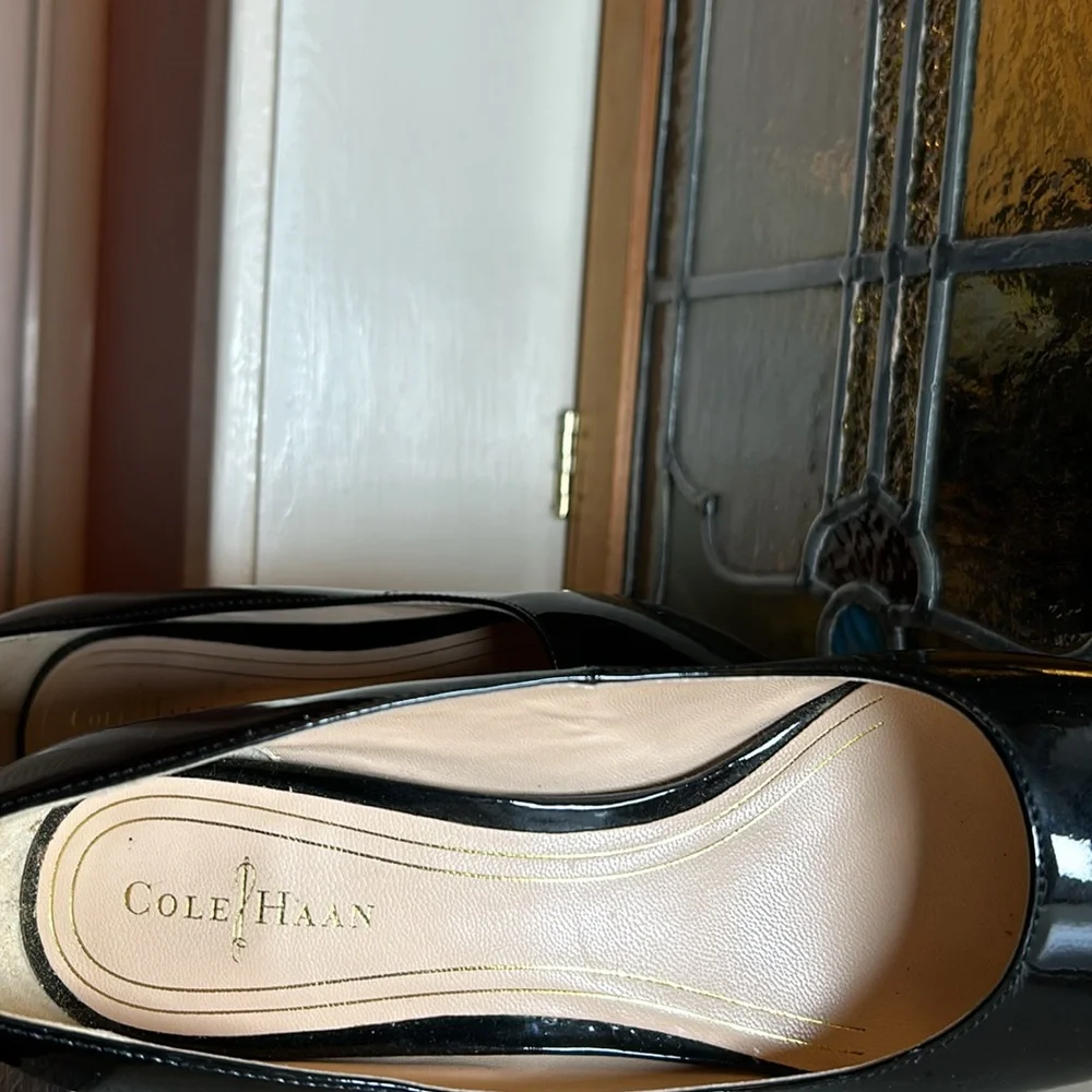 Nike Air Cole Haan black heels. 3 in heels.              Women  6.5 C.